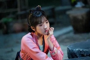 6位身高与长相不符的女星：甜美脸御姐身材