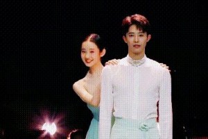 张艺凡《舞蹈风暴》惊艳全场，仙女气质引爆热搜